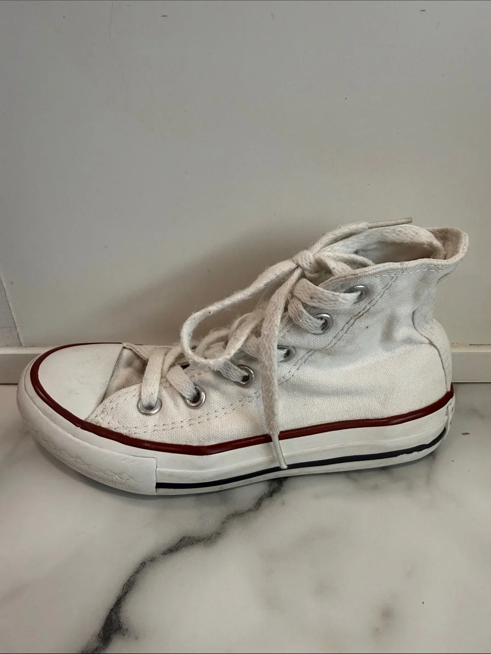 Converse Chuck Taylor All Star High Top sneakers Toddler Size 11